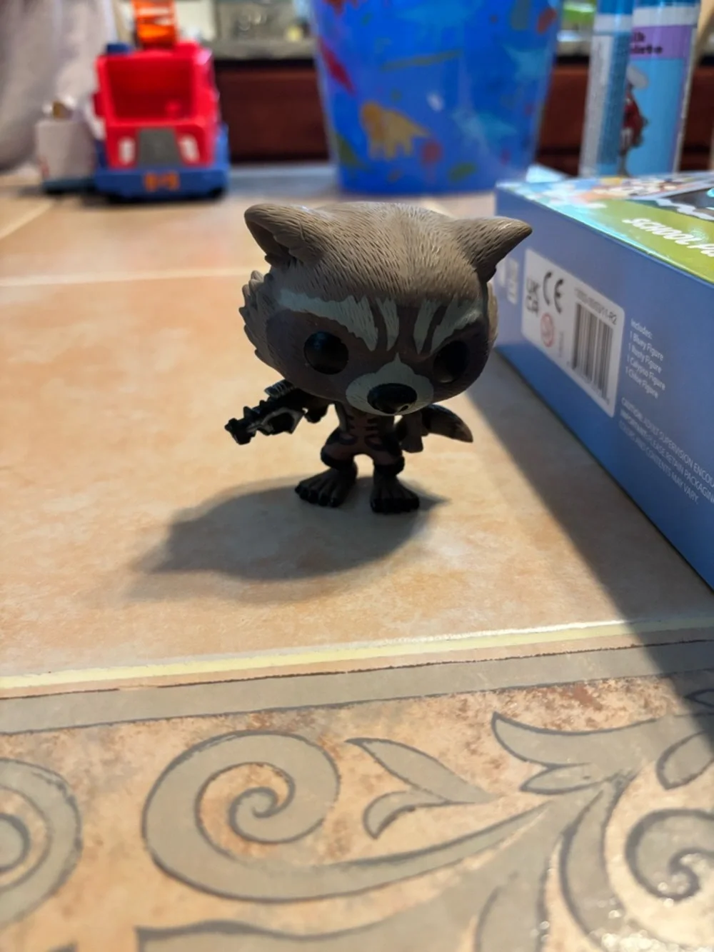 Funko Rocket Raccoon Pop - Picture 1 of 3